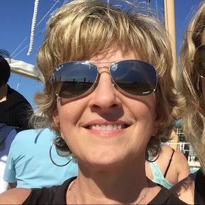 Meet your Posher, Jen